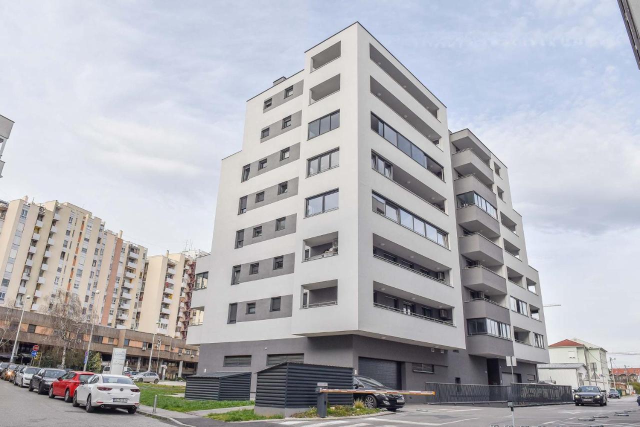 Astra Urban Garden Apartment, 2 Garage Parking Spaces Загреб Экстерьер фото